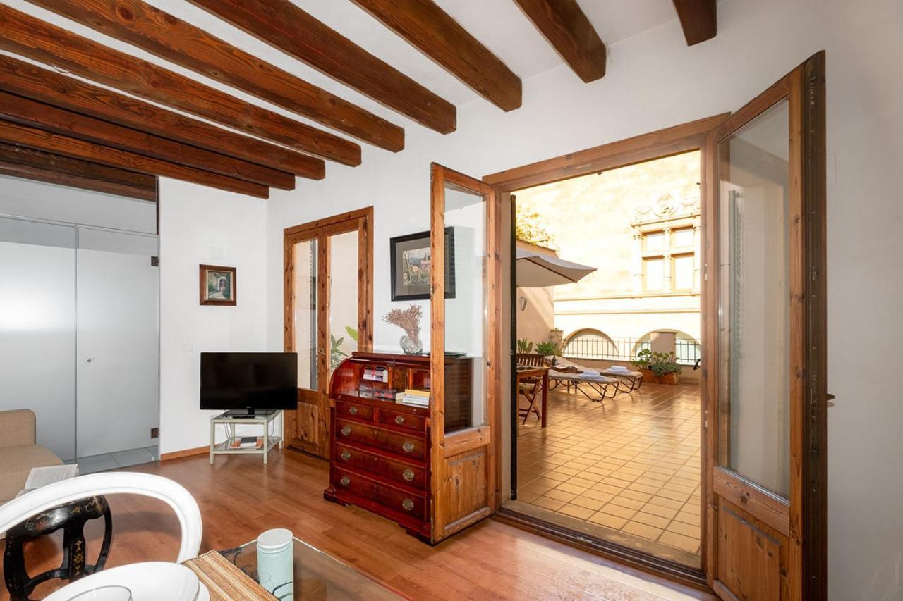 One-Bedroom Apartment Terrace